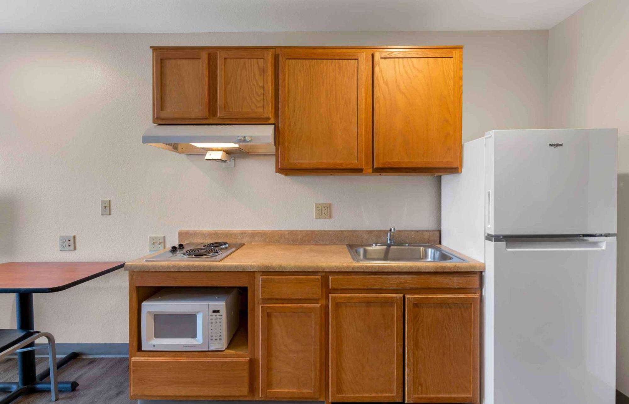 Extended Stay America Select Suites - Louisville - South Lynnview エクステリア 写真