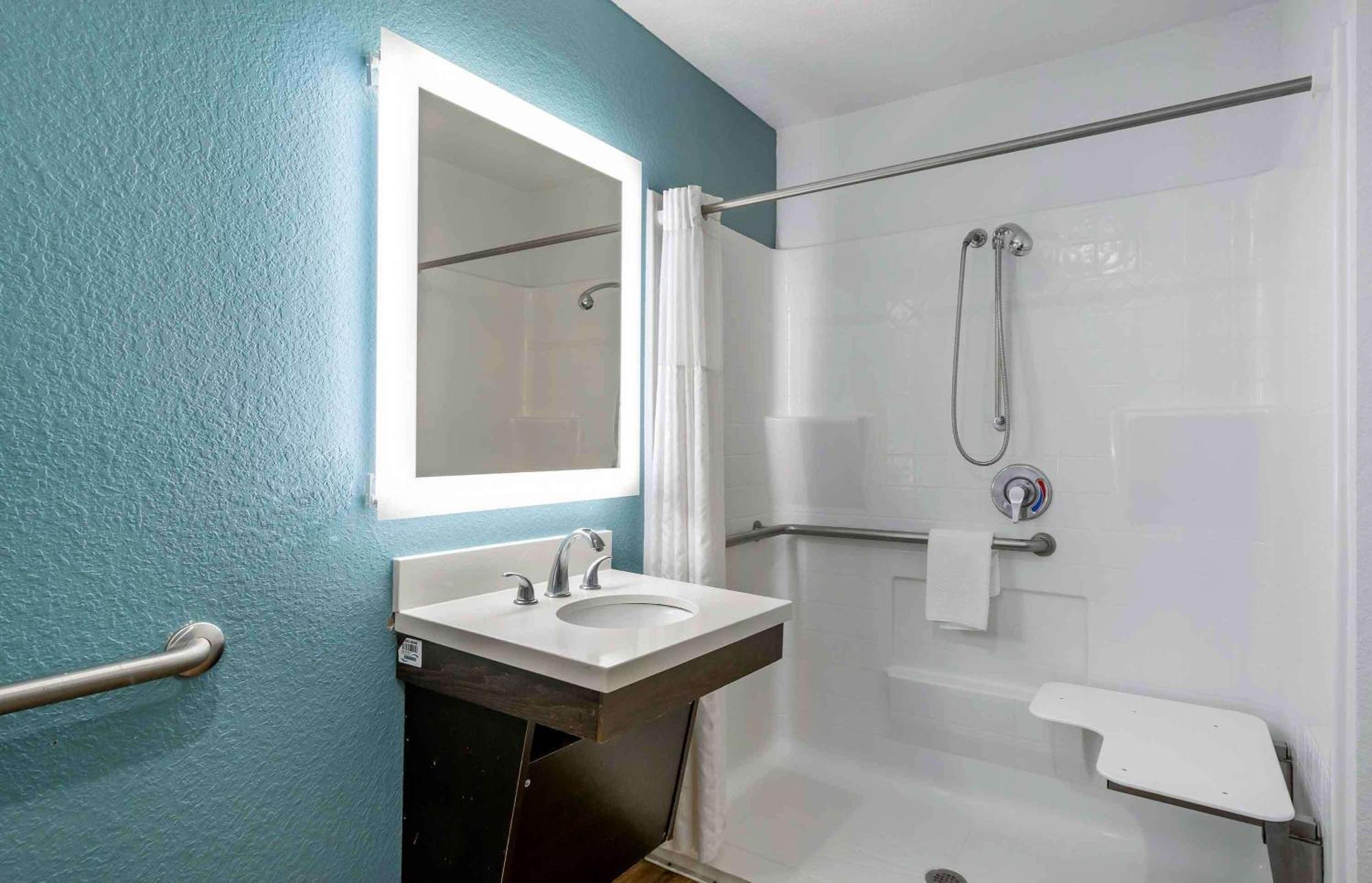 Extended Stay America Select Suites - Louisville - South Lynnview エクステリア 写真